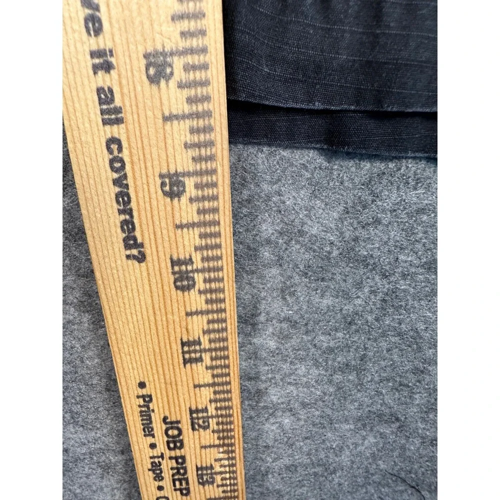 Levi Strauss‎ & Co. Mens Cargo Shorts Size 44 Gray Casual Outdoor
